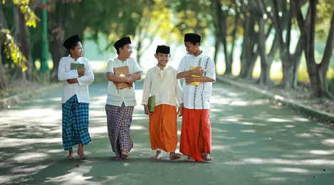 tradisi yang di lakukan untuk menyambut bulan puasa